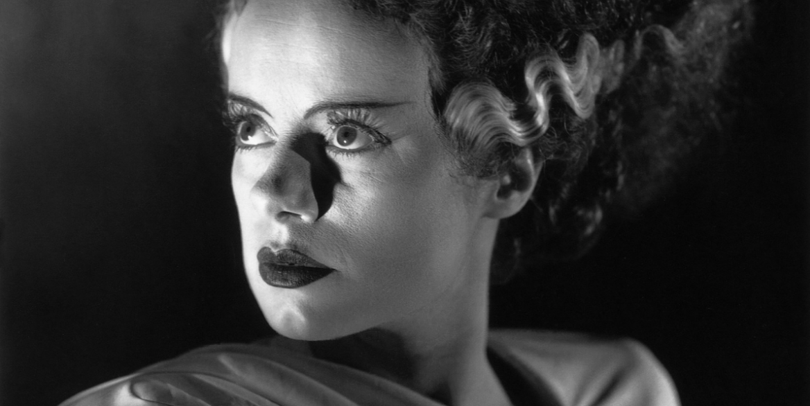 You are currently viewing Grizzly ghouls from every tomb are closing in to seal your doom!